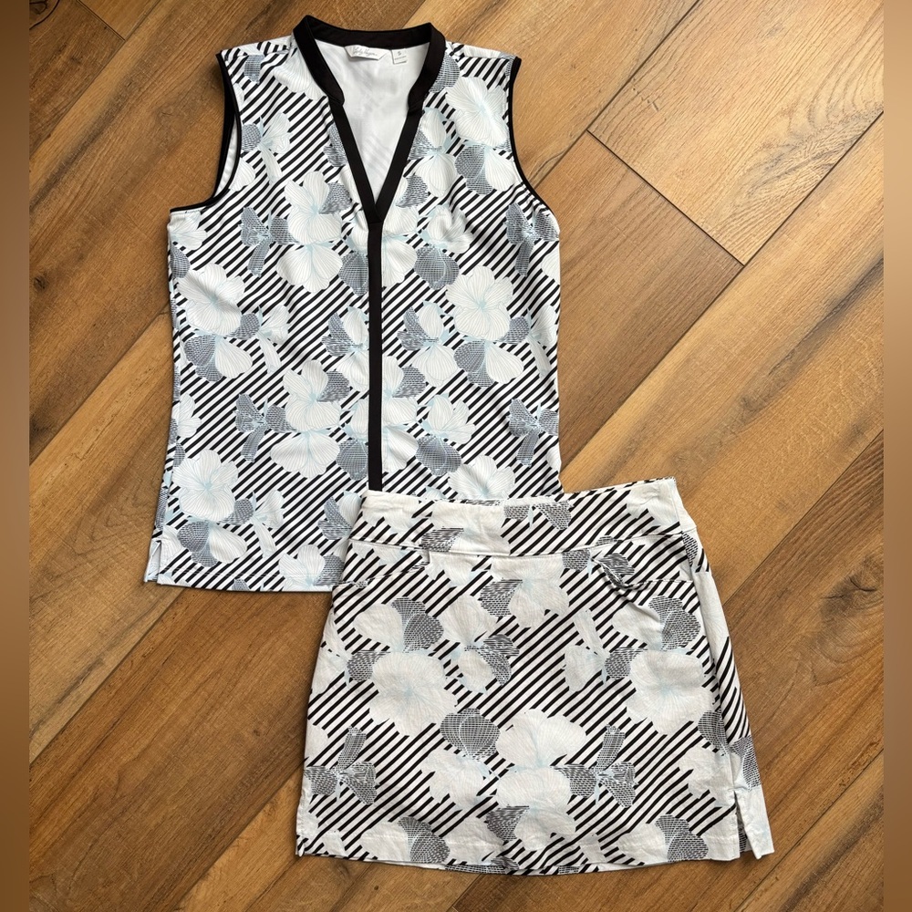 Lady Hagen Golf Skort and Tank Top Set.
Size 2 & Small